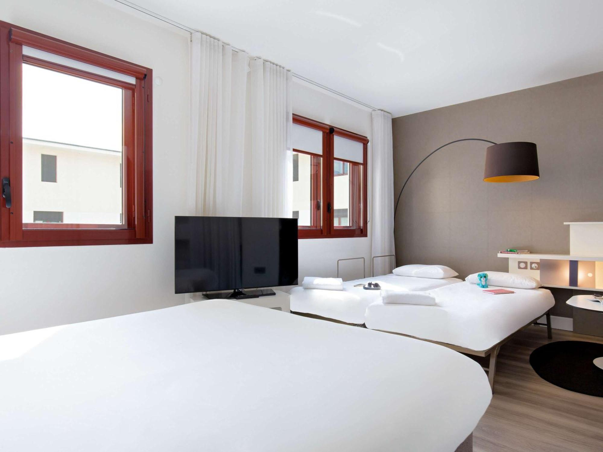 Novotel Suites Perpignan Centre Exterior foto